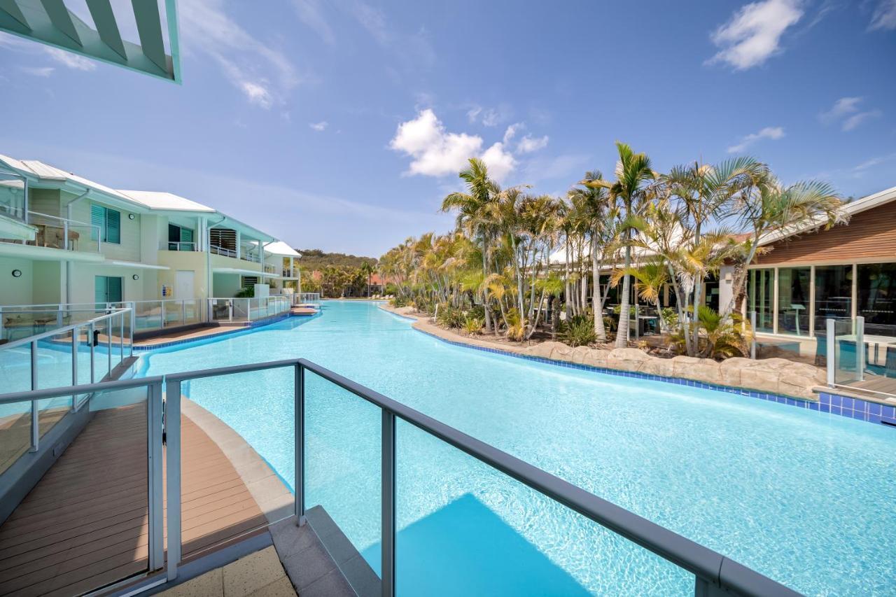 Oaks Port Stephens Pacific Blue Resort サラマンダー・ベイ エクステリア 写真