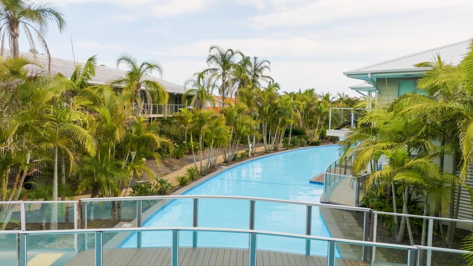 Oaks Port Stephens Pacific Blue Resort サラマンダー・ベイ エクステリア 写真