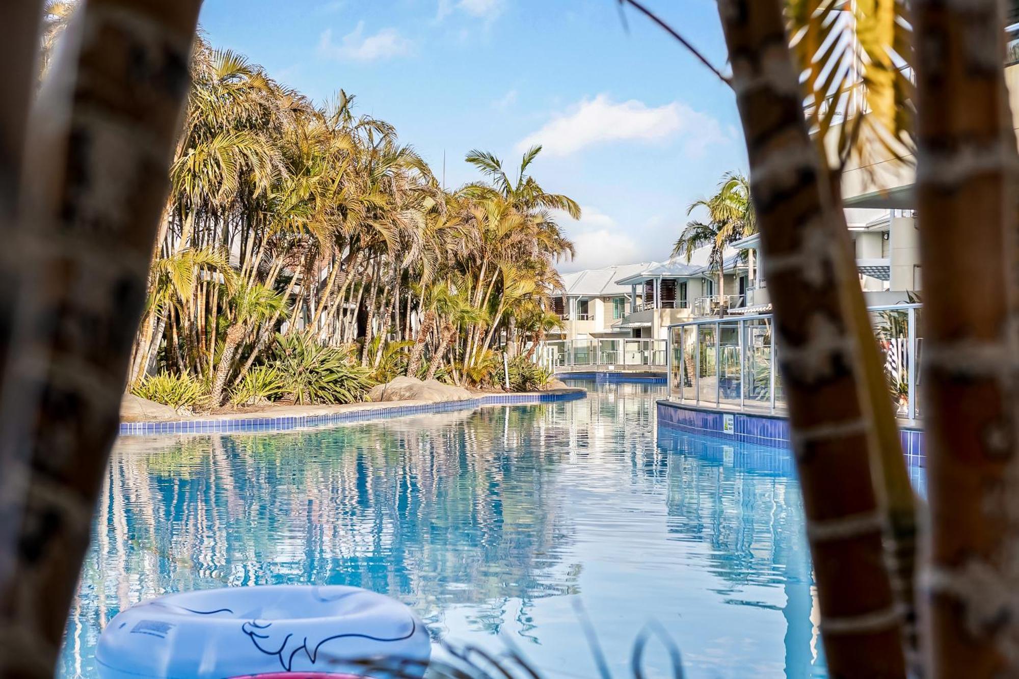 Oaks Port Stephens Pacific Blue Resort サラマンダー・ベイ エクステリア 写真