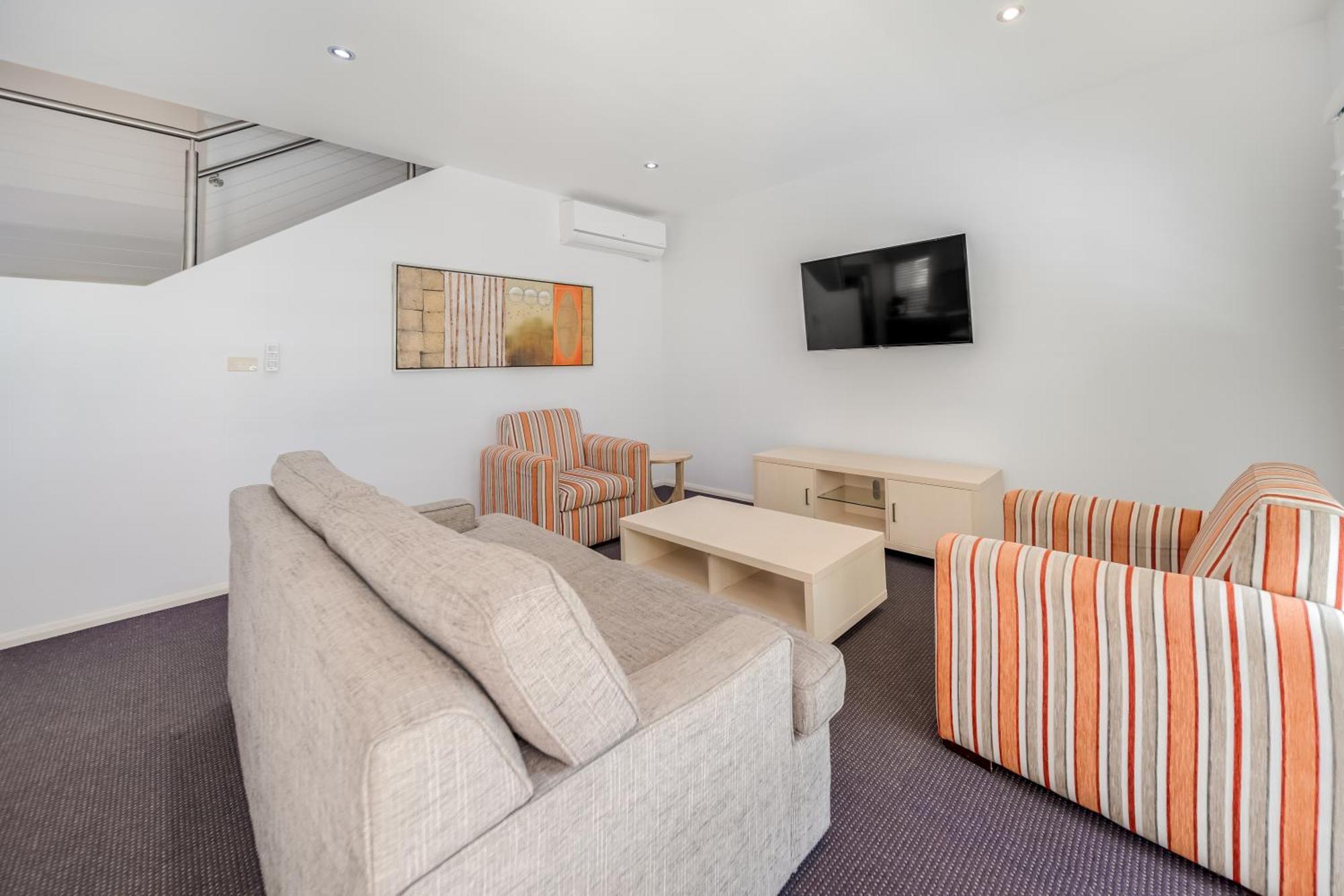 Oaks Port Stephens Pacific Blue Resort サラマンダー・ベイ エクステリア 写真