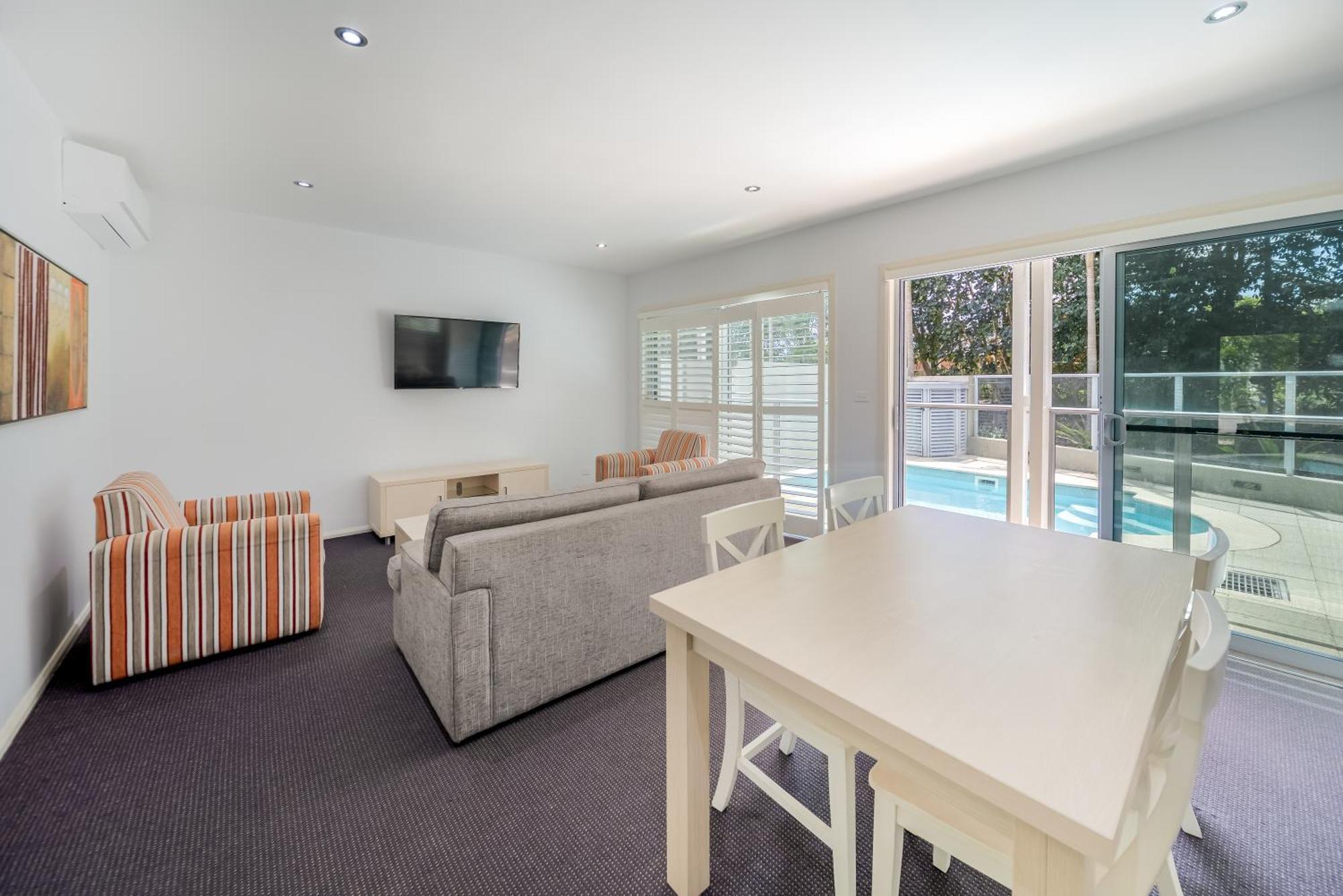 Oaks Port Stephens Pacific Blue Resort サラマンダー・ベイ エクステリア 写真